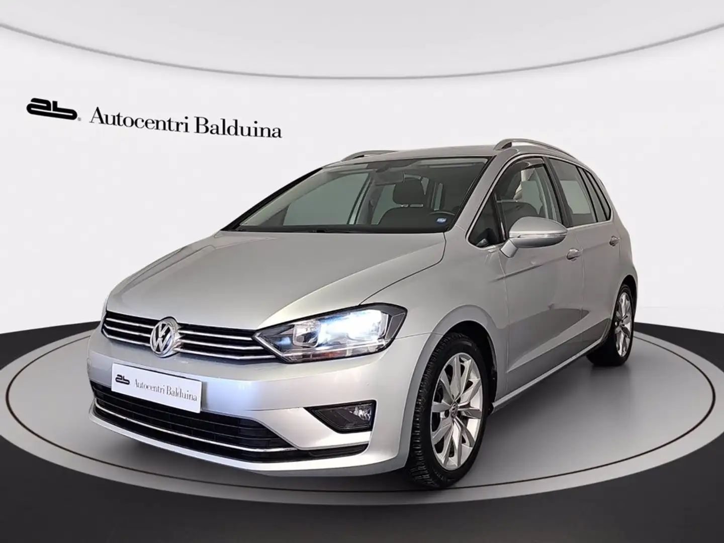 Volkswagen Golf Sportsvan 1.6 tdi executive 110cv Grigio - 1