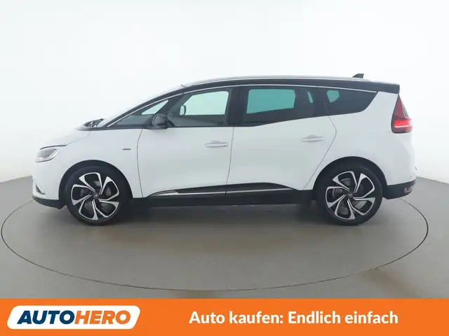 Renault Grand Scenic view 3