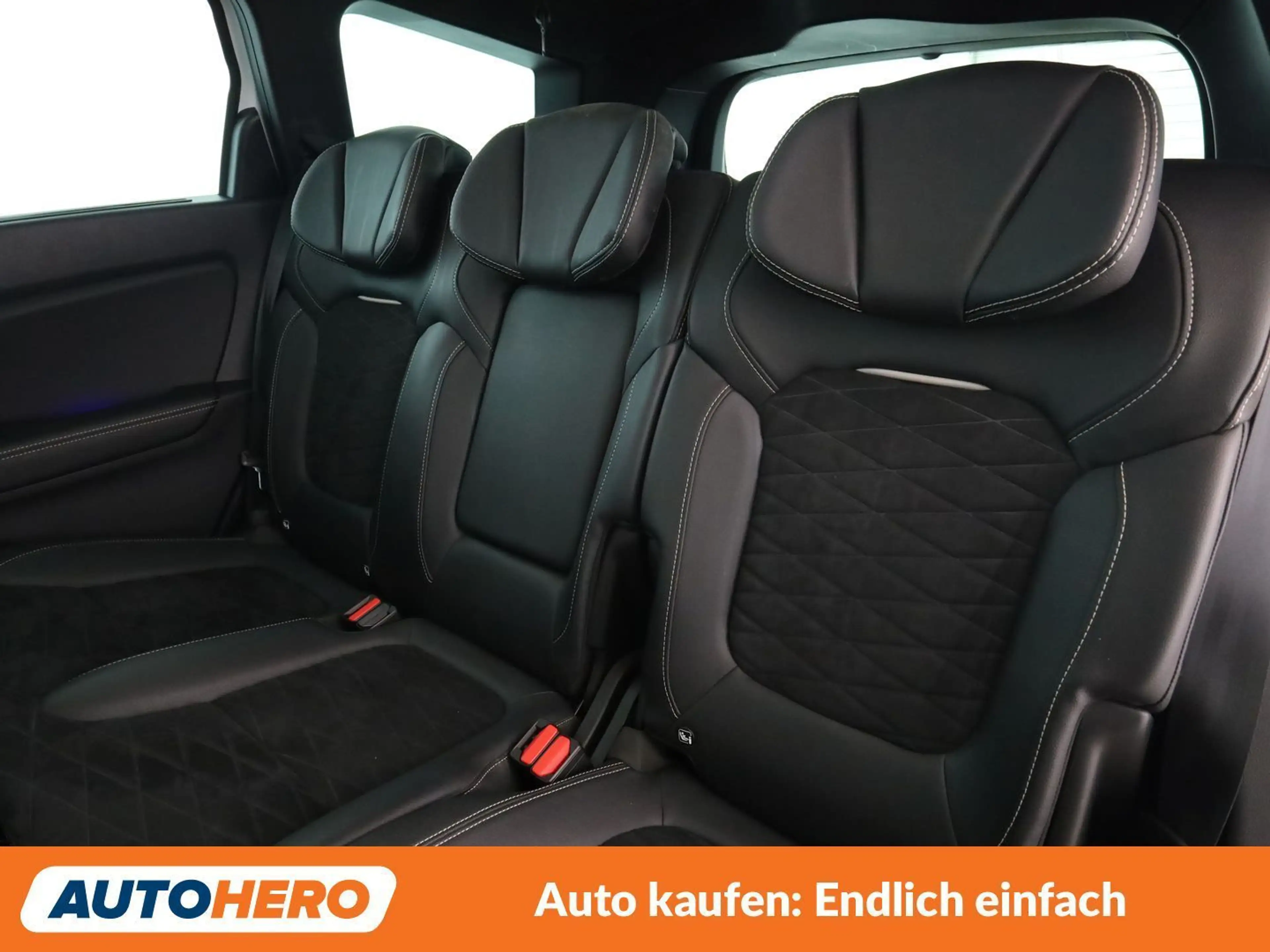 Renault Grand Scenic 1.3 TCe Black Edition — photo 14