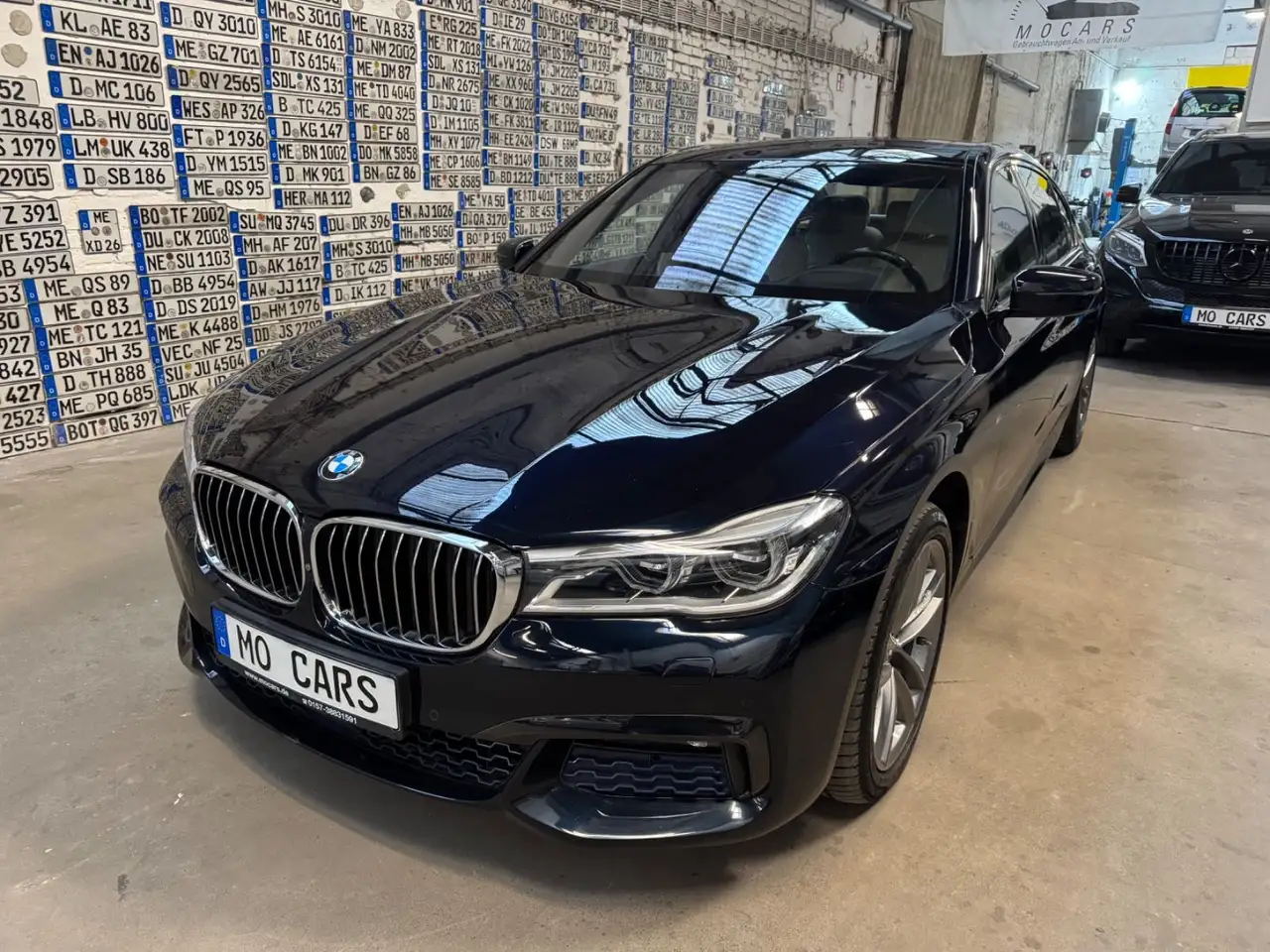 BMW 750