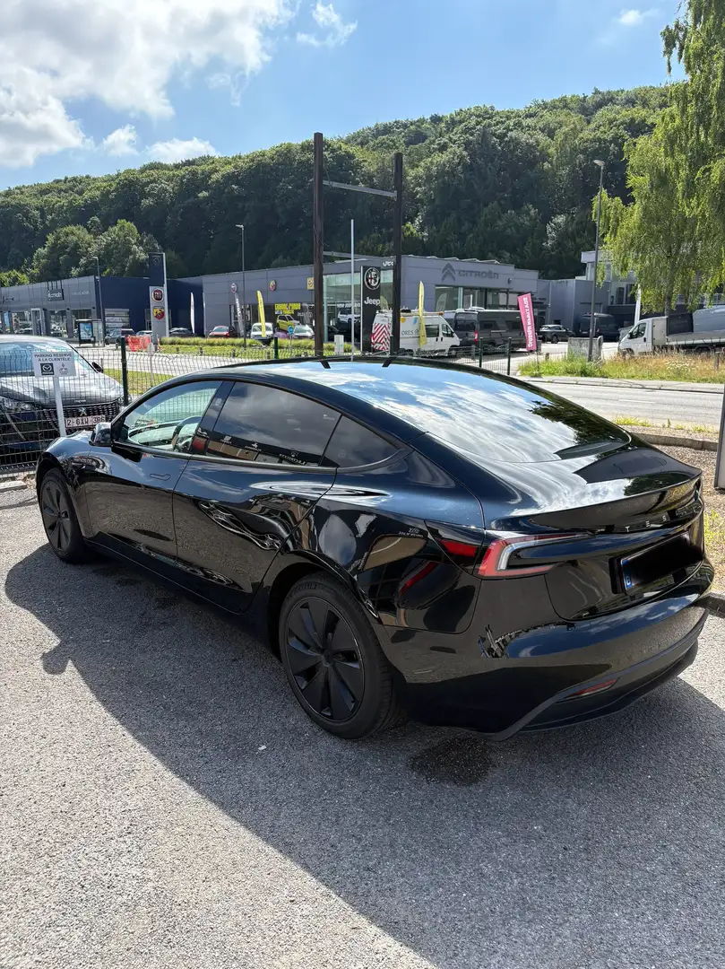 Tesla Model 3 60 kWh RWD Standart Range Premium Zwart - 1