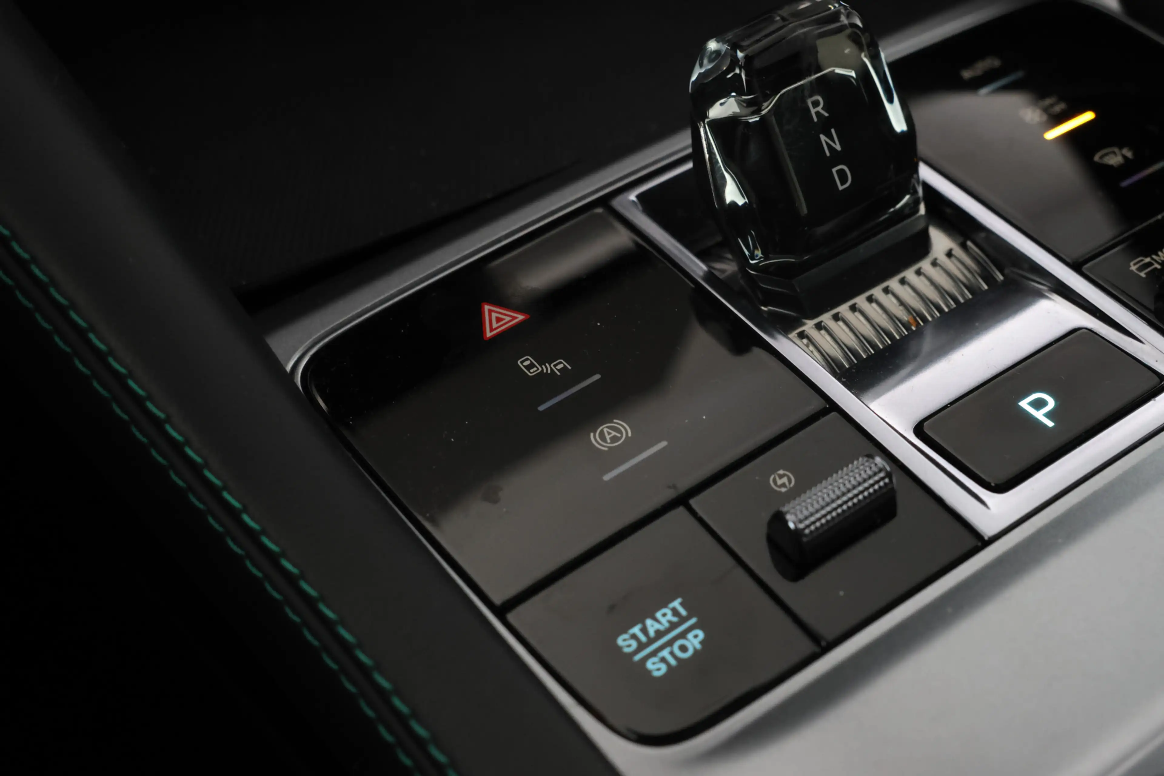 BYD Seal U Comfort 71.8 kWh Apple carplay, fabrieksgarantie, — photo 31