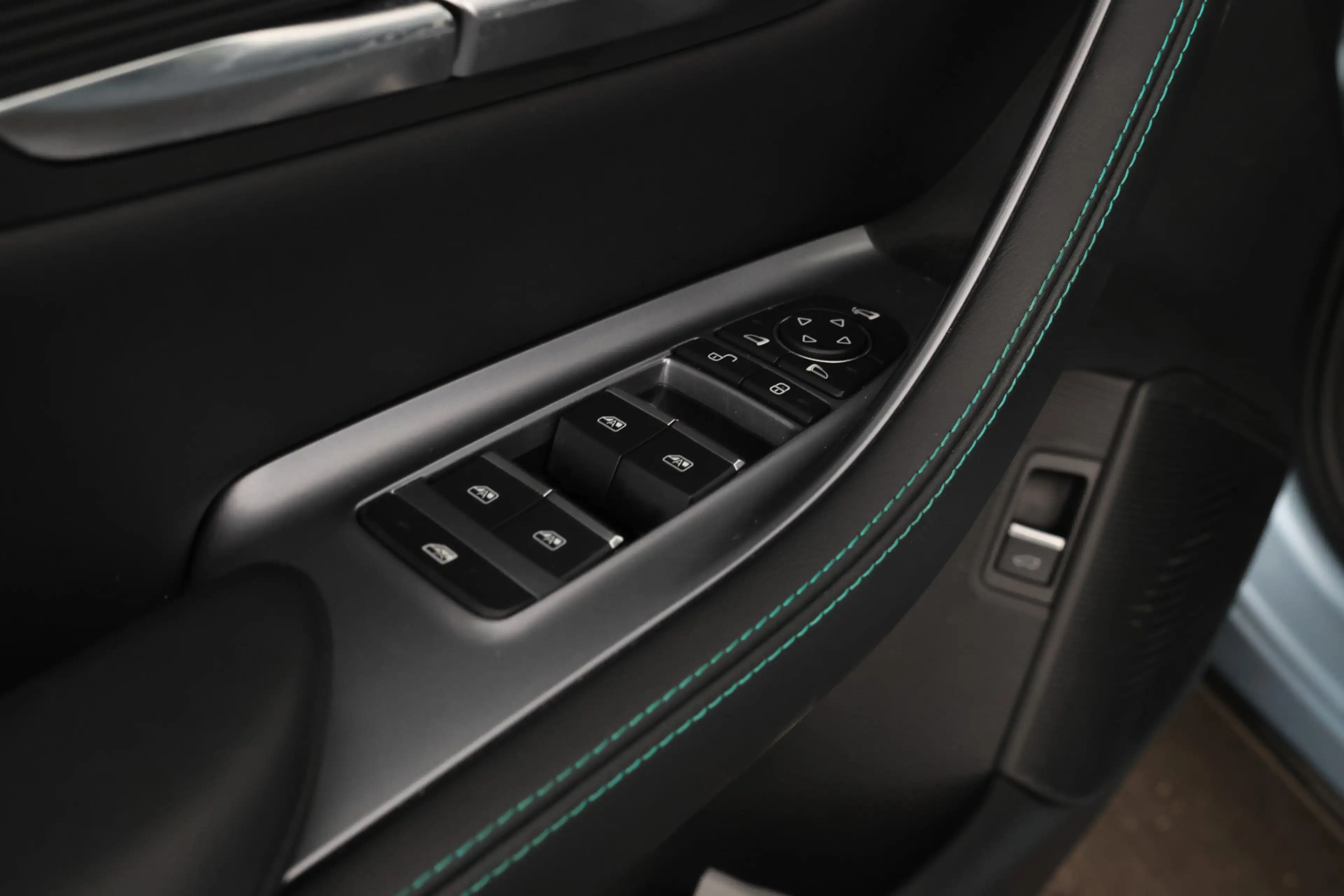 BYD Seal U Comfort 71.8 kWh Apple carplay, fabrieksgarantie, — photo 25