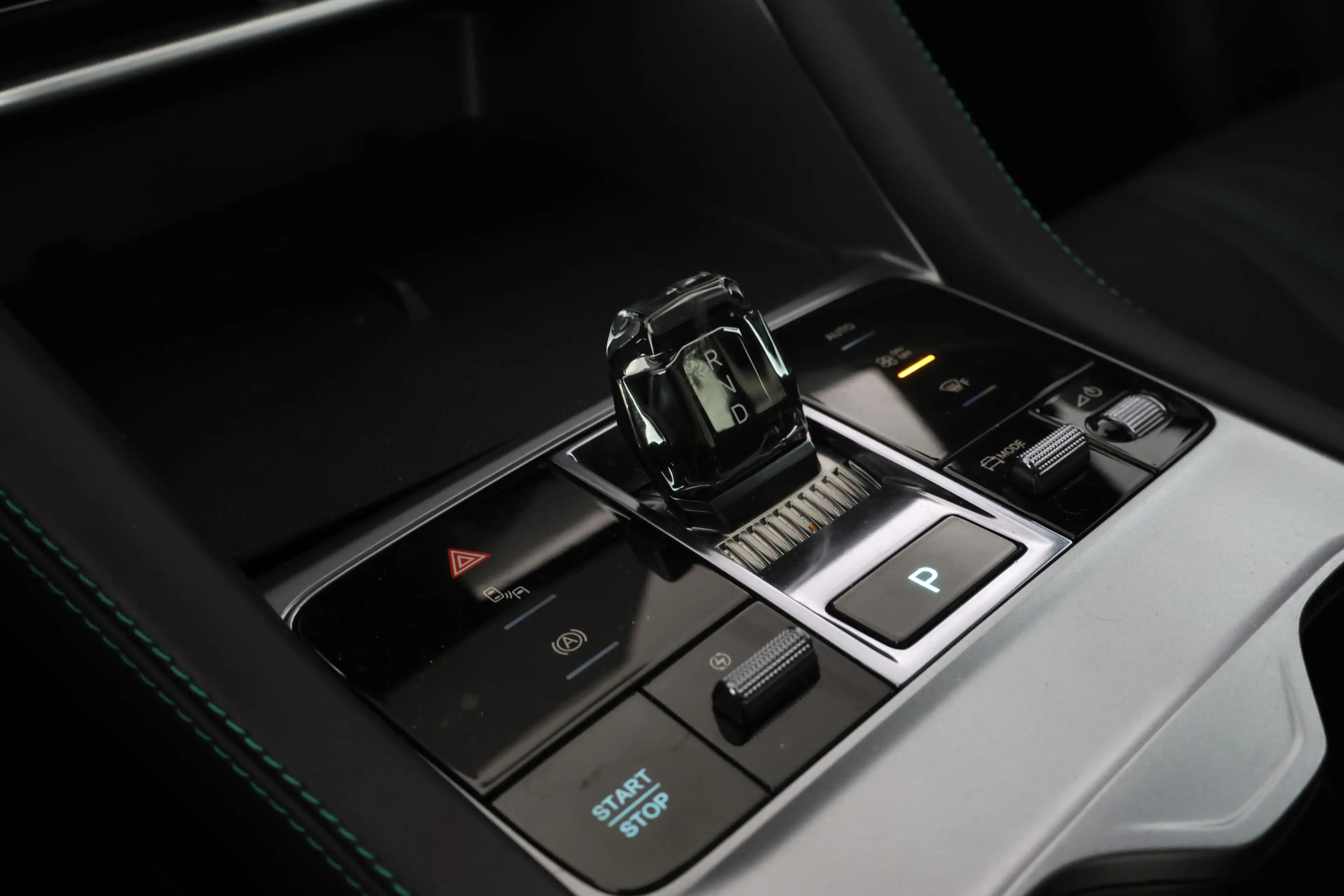 BYD Seal U Comfort 71.8 kWh Apple carplay, fabrieksgarantie, — photo 29