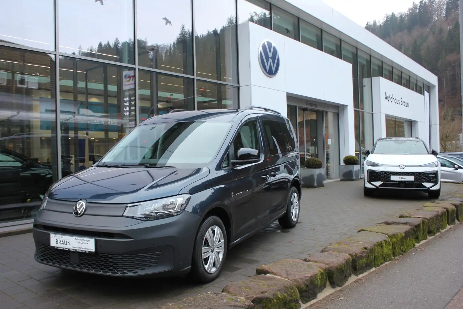 Volkswagen Caddy Kombi 2.0 TDI AHK,PDC,GRA,BT,SHZ Azul - 1