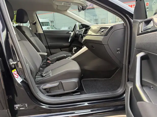 Volkswagen Taigo view 14