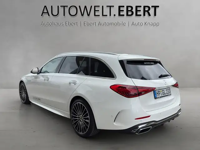 Mercedes-Benz 300 view 3