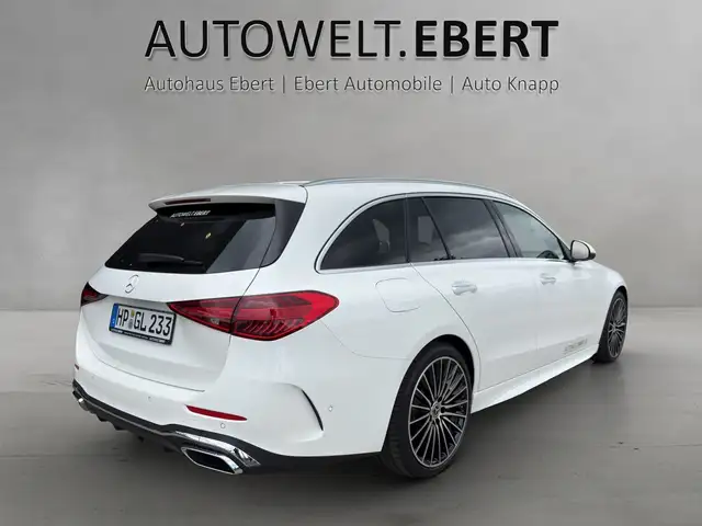Mercedes-Benz 300 view 5