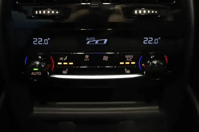 BMW M5 view 15