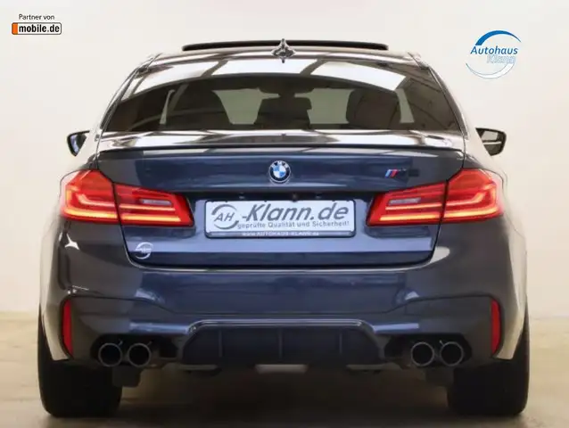 BMW M5 view 7