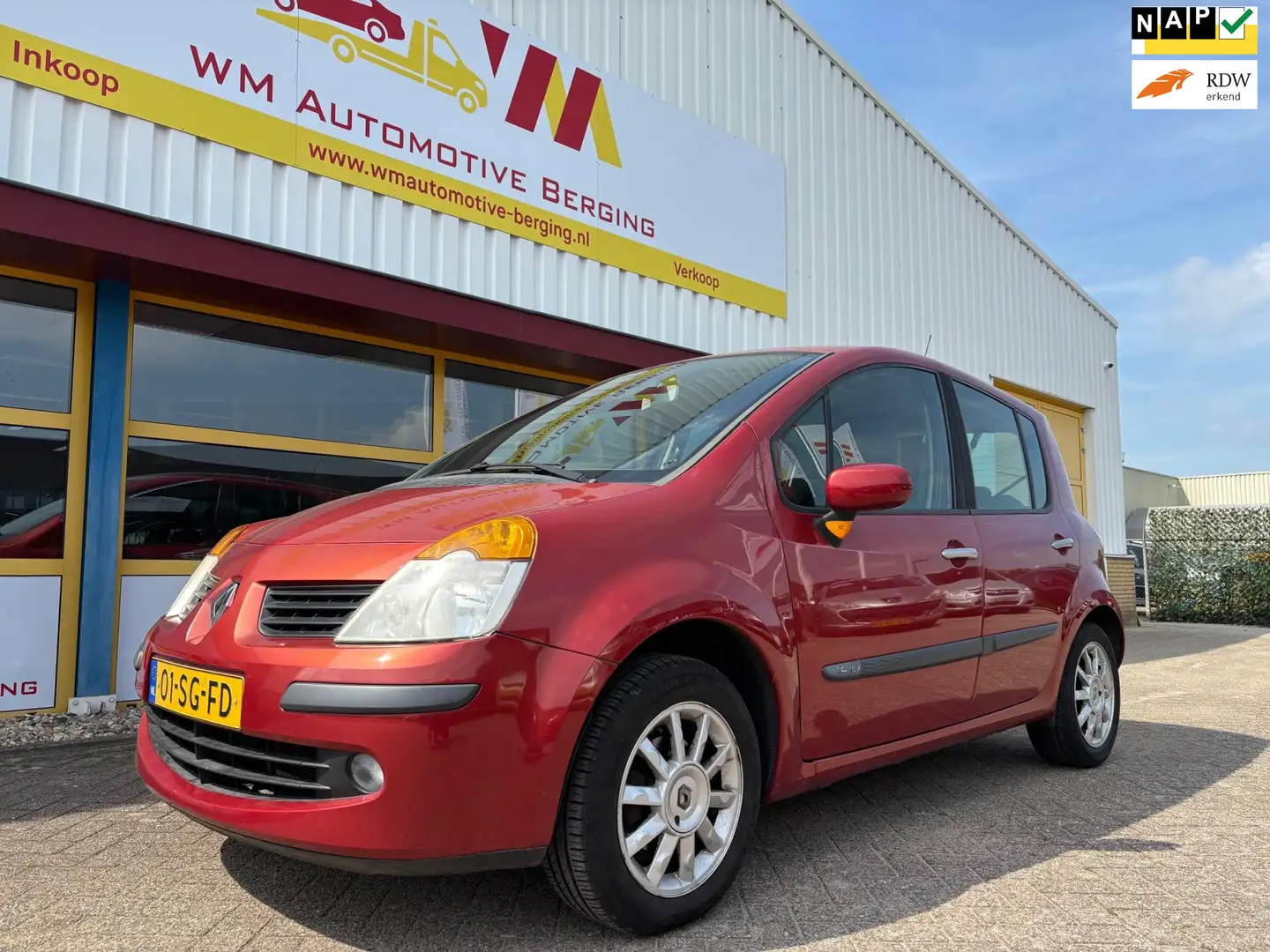 Renault Modus 1.4-16V Dynamique Luxe AIRCO Rojo - 1