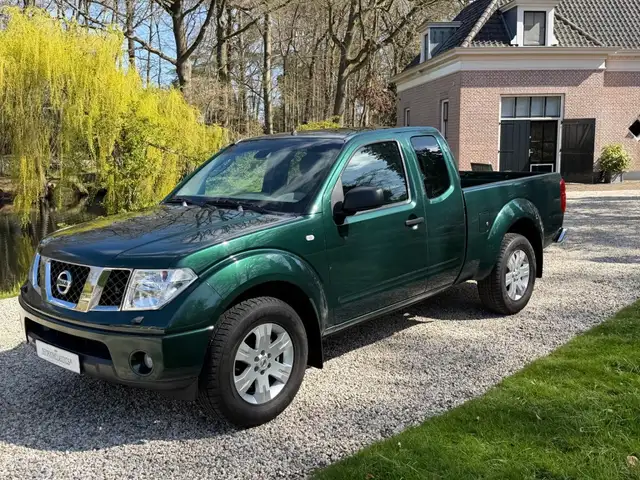 Nissan Navara 2.5 DCI Double Cab Pick Up FABRIEKSNIEUW 1.676km O