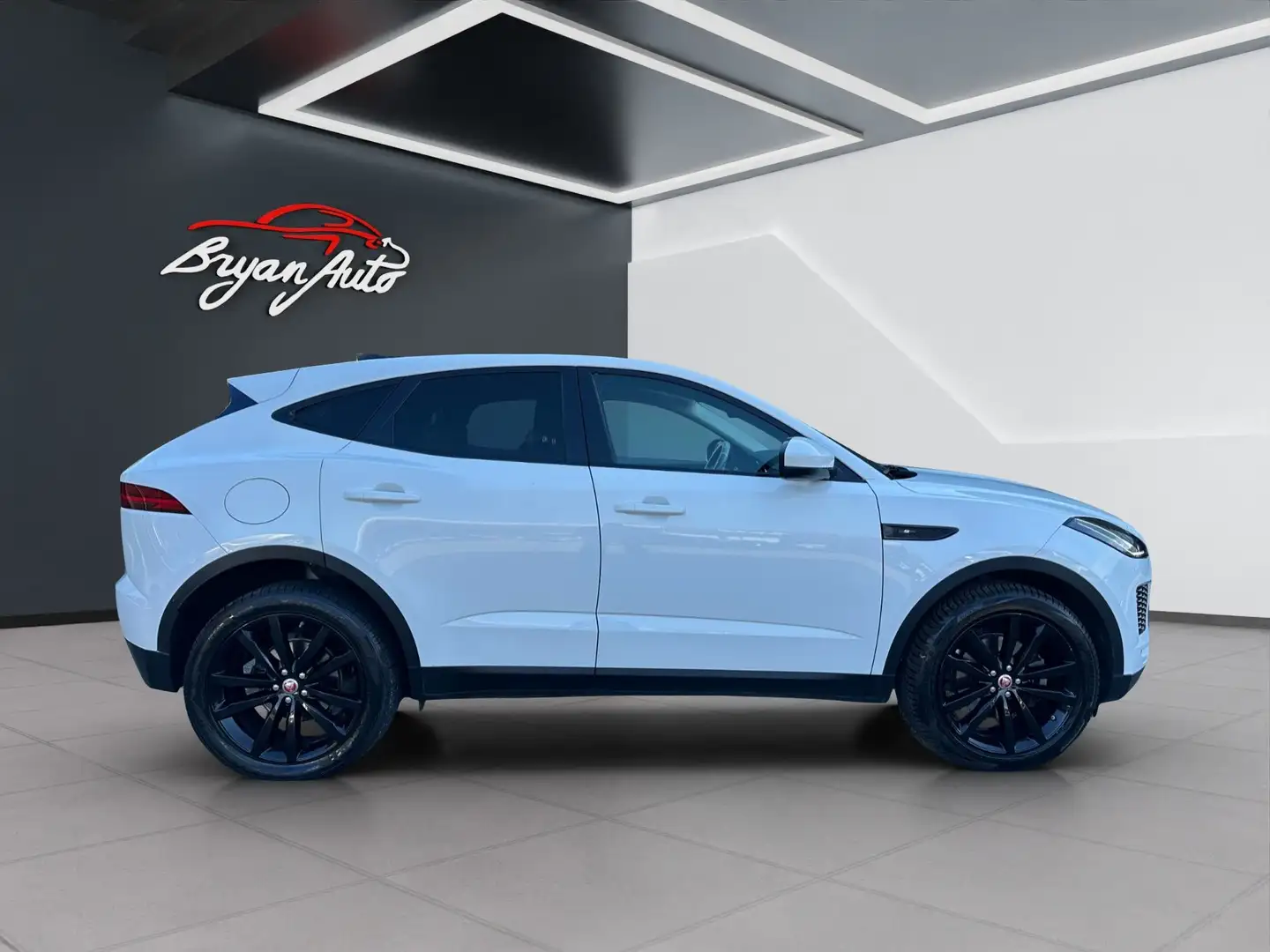 Jaguar E-Pace 2.0d i4 S awd 180cv auto my19 - 1