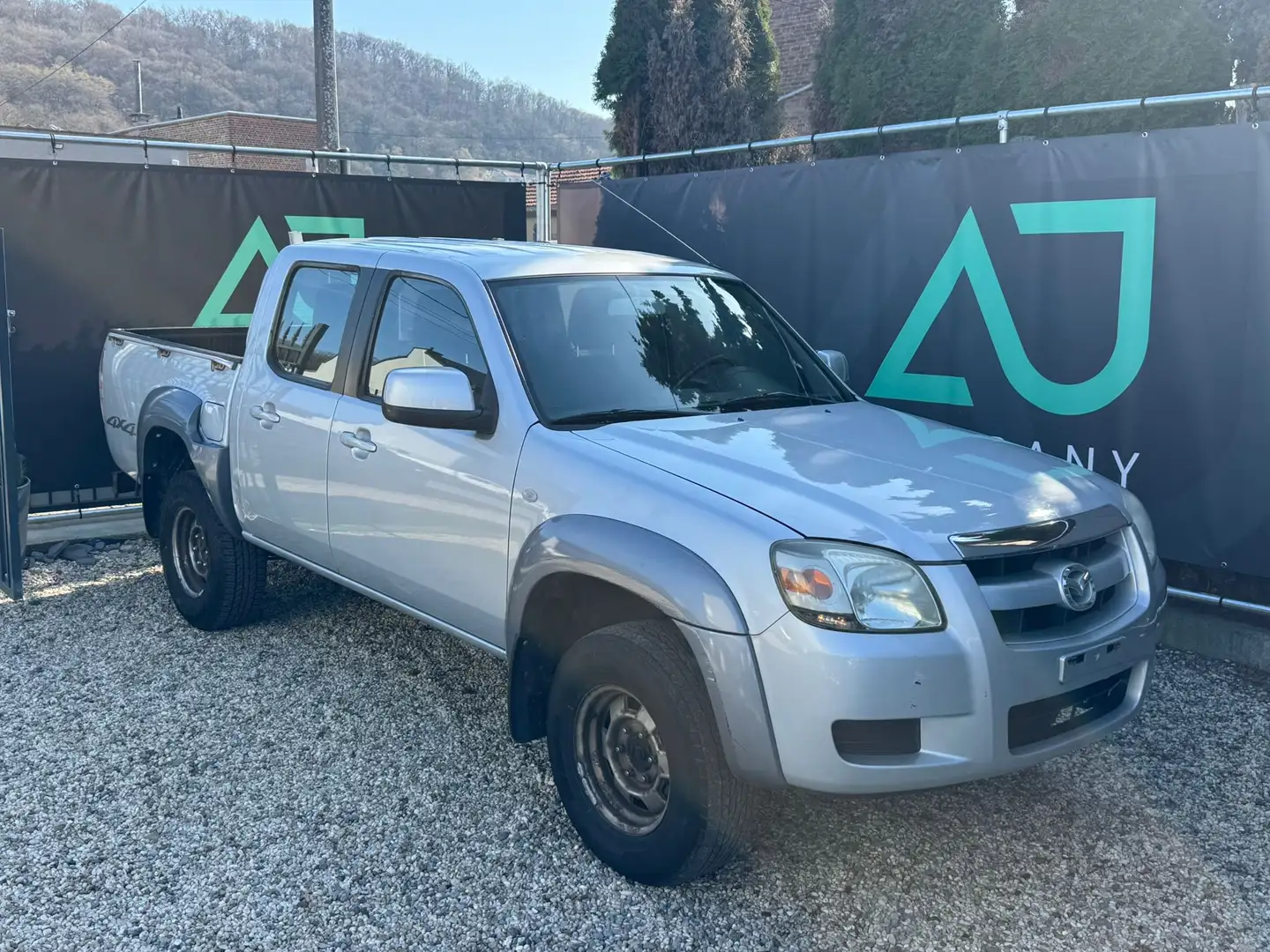 Mazda BT-50 2.5 DIESEL - 4x4 - * Double Cabine * Grau - 1