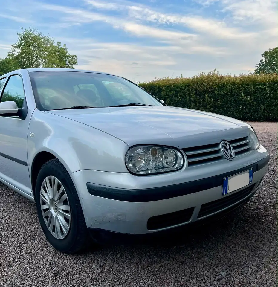 Volkswagen Golf 5p 1.6 Comfortline, foto 1