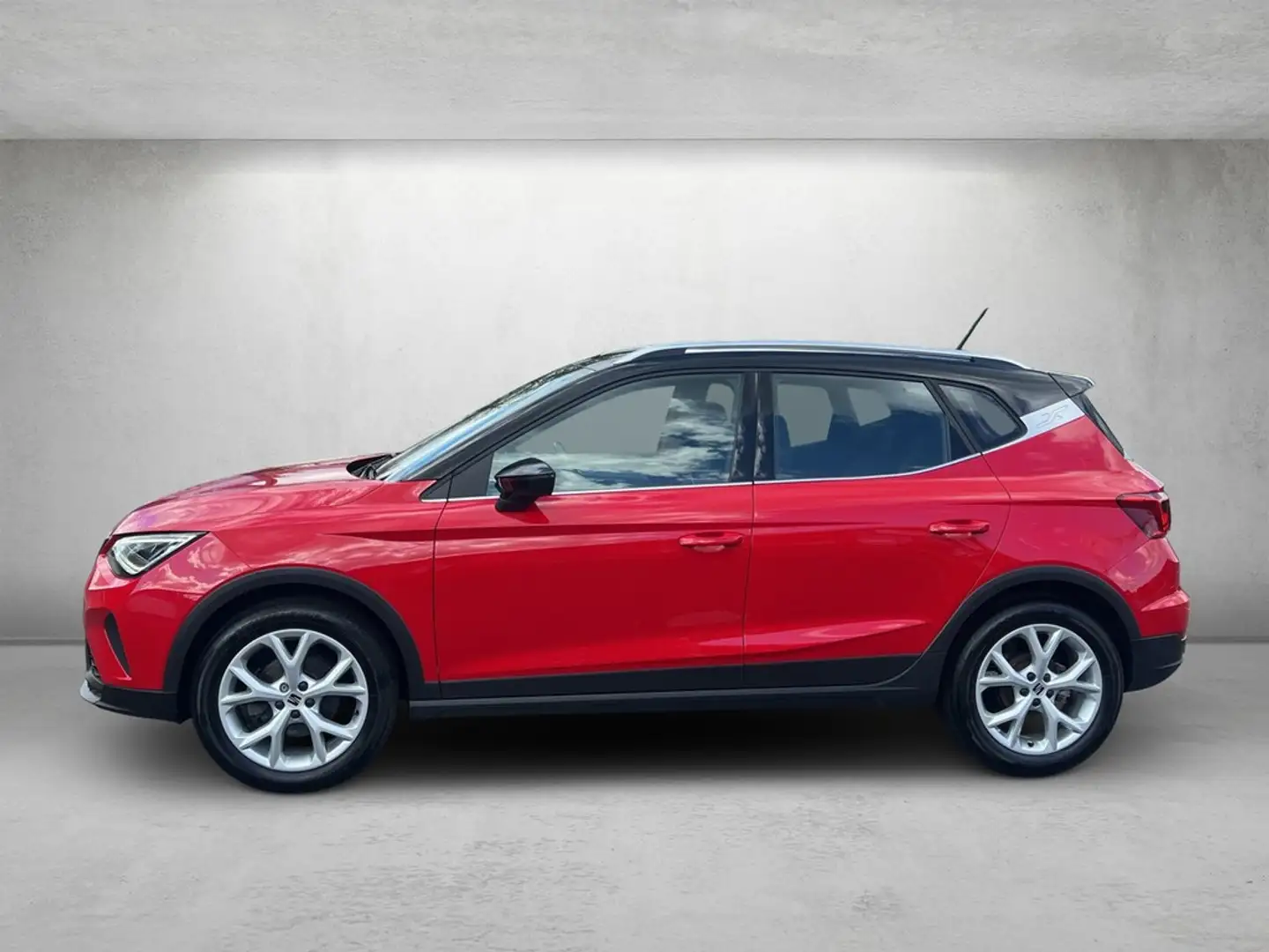 SEAT Arona 1.0 TSI FR *Navi*LED* Rot - 2