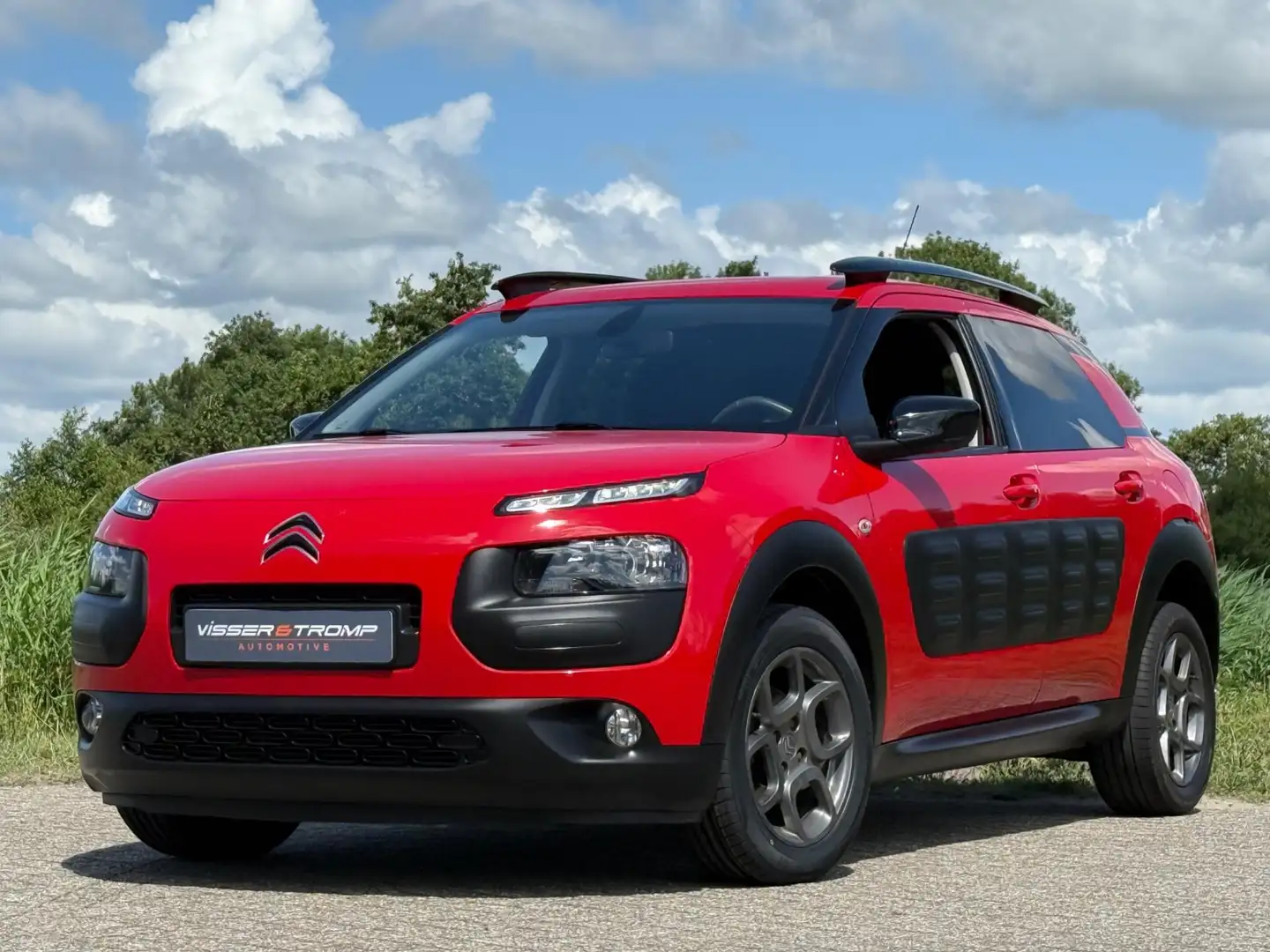 Citroen C4 Cactus 1.2 e-THP PureTech 110pk Shine - Rouge Aden - Came Rouge - 2
