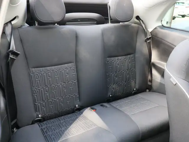 Fiat 500e view 4