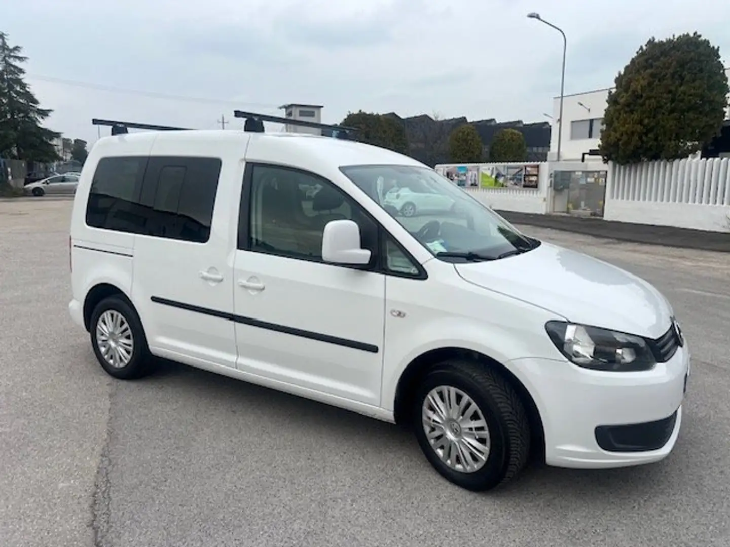 Volkswagen Caddy Bianco - 2