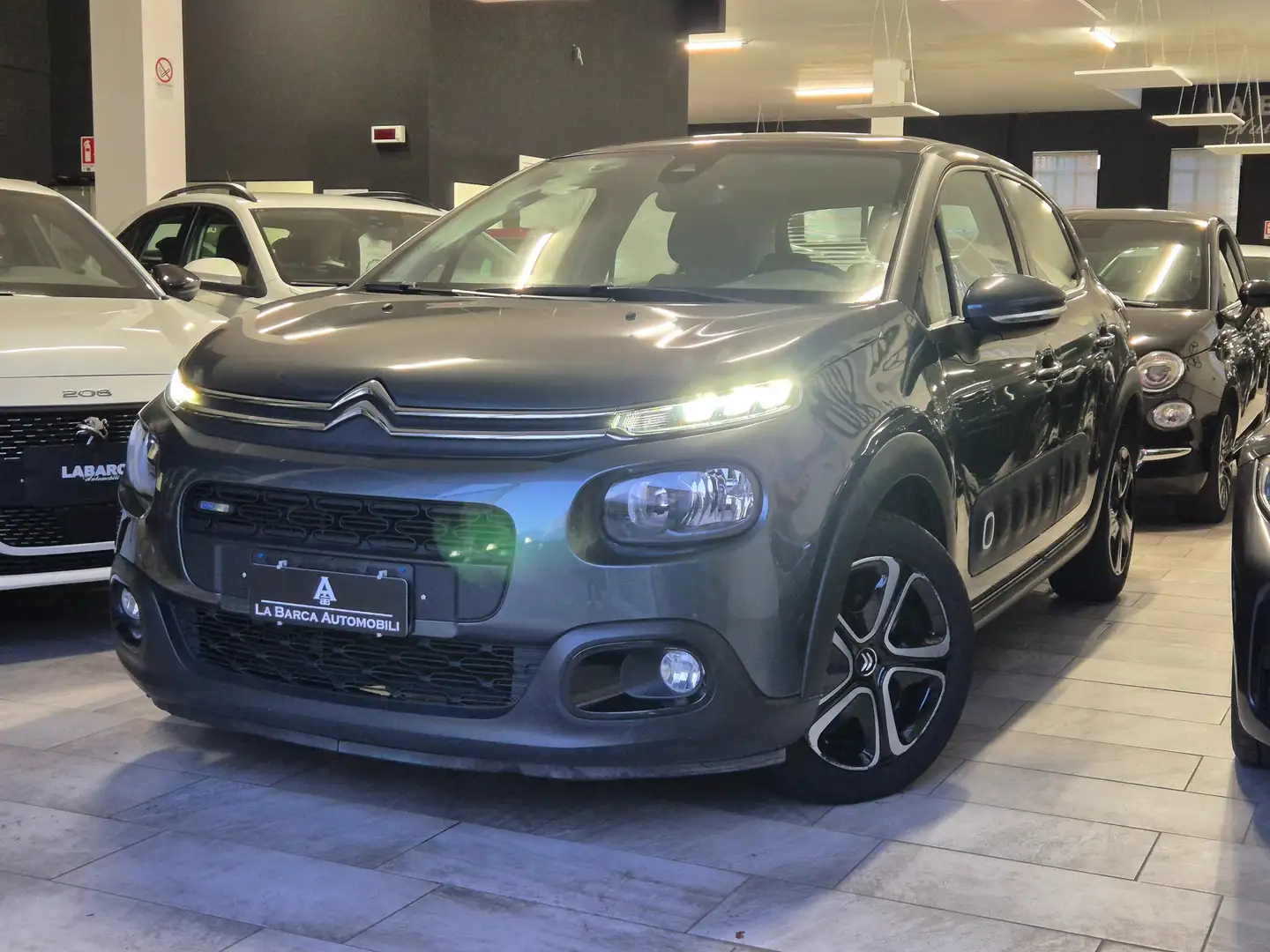 Citroen C3 C3 1.2 puretech Shine Gris - 1