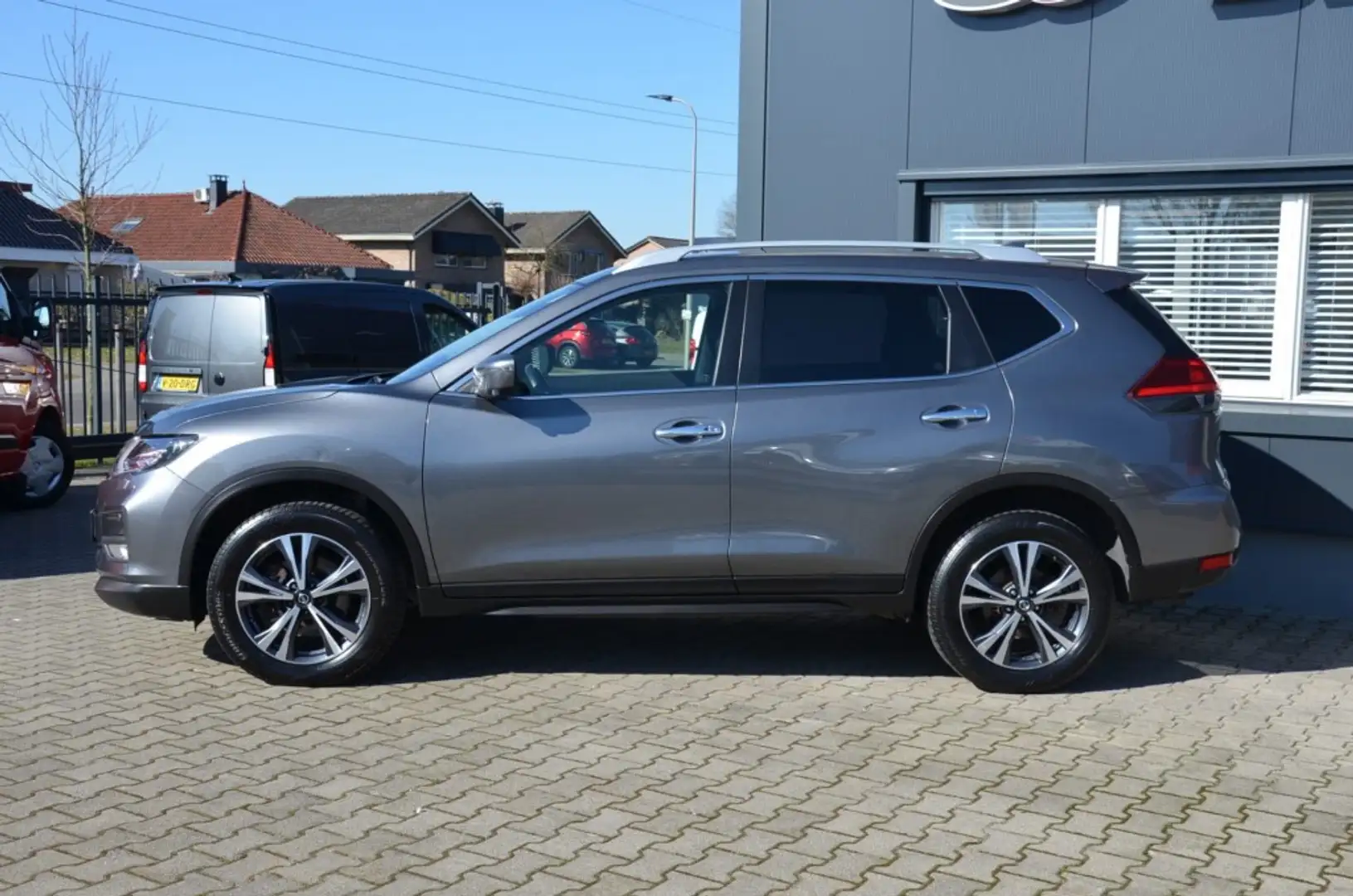 Nissan X-Trail 1.7 dCI 2wd Grijs kenteken Gris - 2