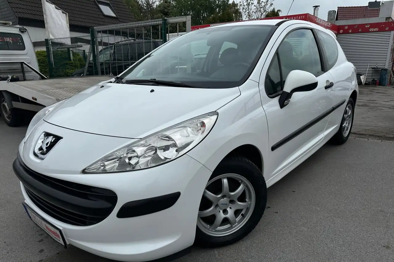 Peugeot 207