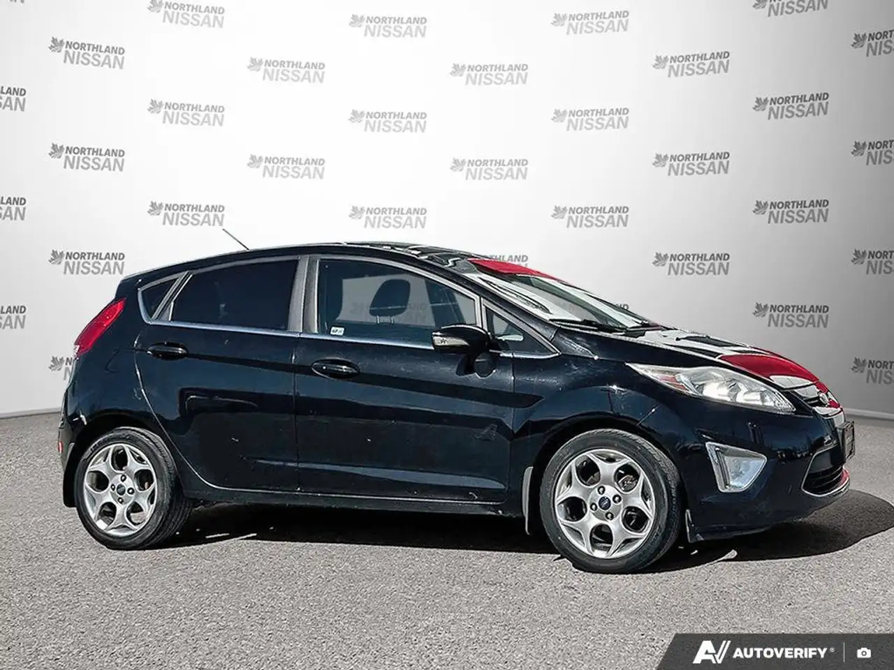 Ford Fiesta снимка Ford Fiesta
