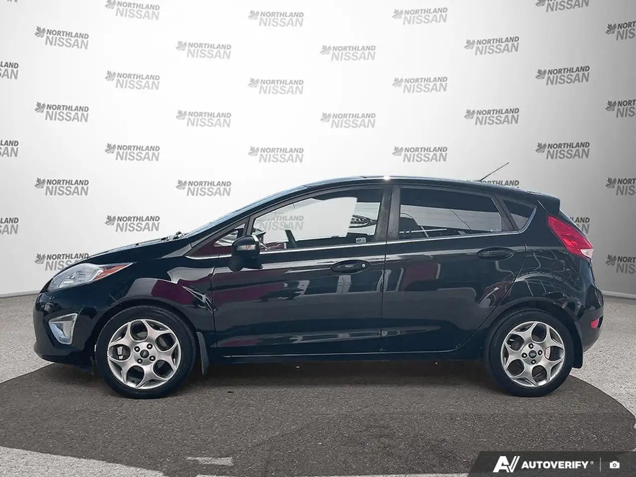 Ford Fiesta снимка Ford Fiesta