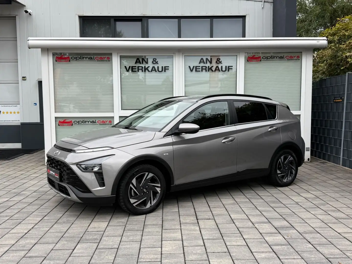 Hyundai BAYON Trend Mild-Hybrid 2WD/KAMERA/LED/NAVI/MFL Grau - 1