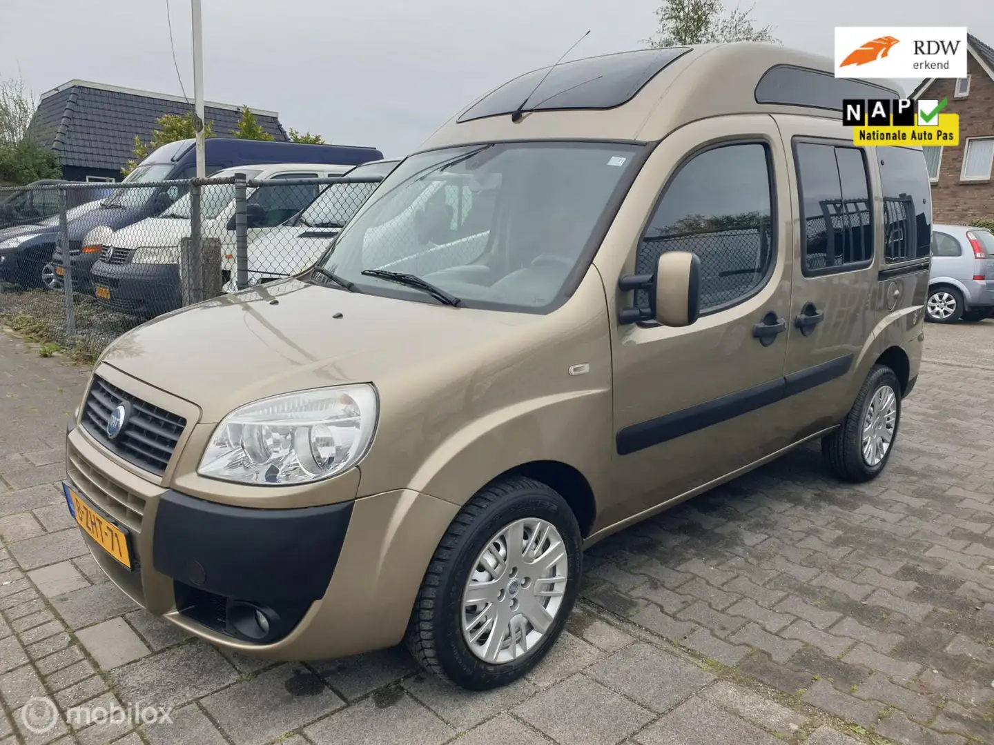 Fiat Doblo 1.9 JTD Dynamic rolstoelauto Braun - 1
