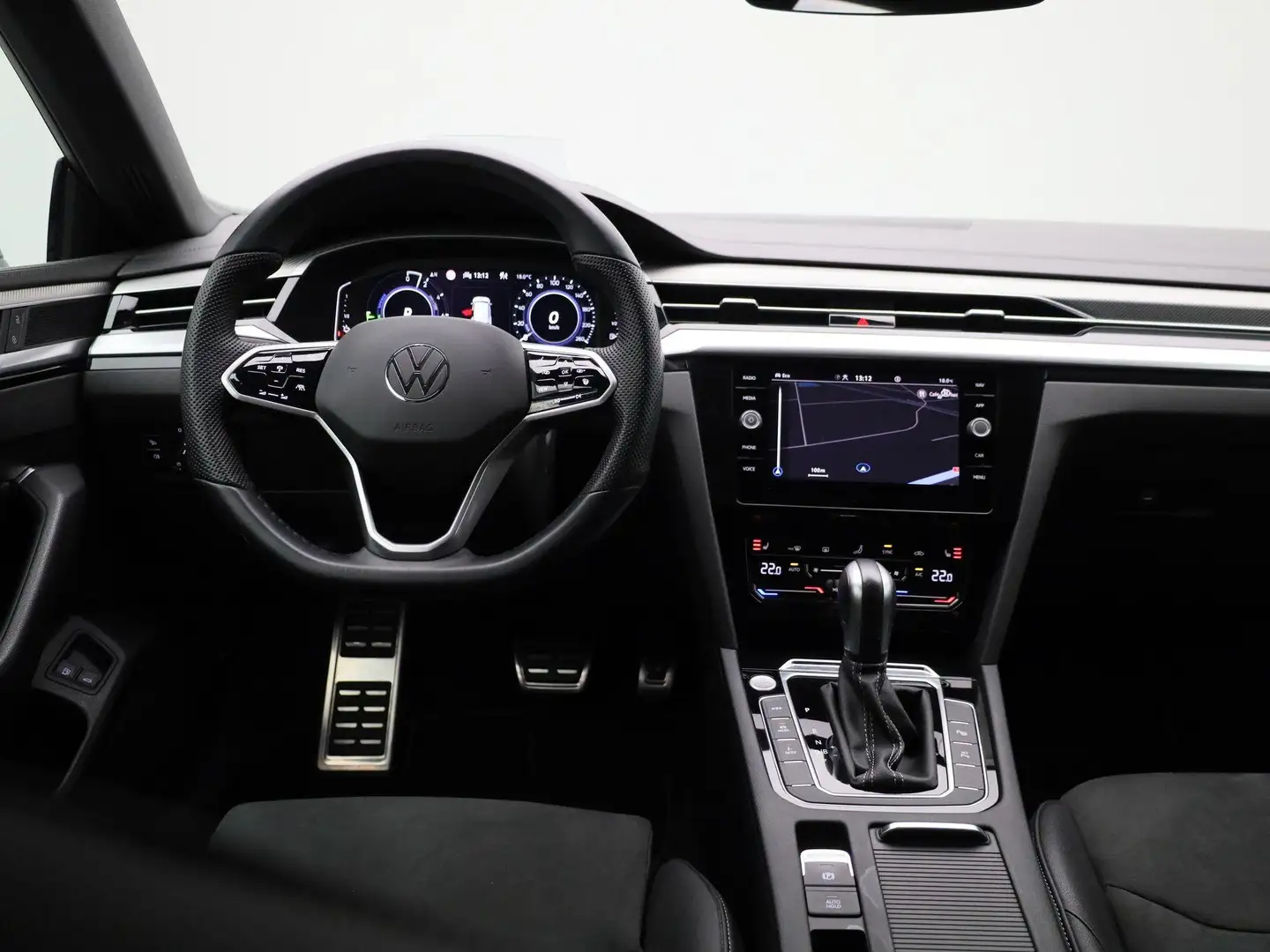 Volkswagen Arteon 1.4 TSI R-Line | 218 PK | Automaat | Stoel en Stuu Grijs - 2