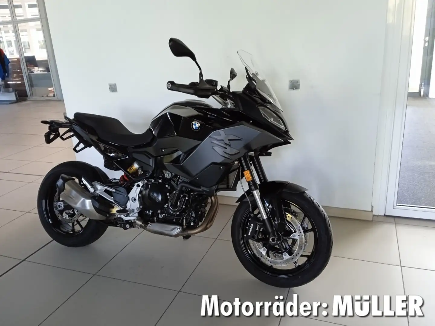 BMW F 900 XR A2 35KW - 4 Pakete, RDC, ABS Pro, DTC Zwart - 2
