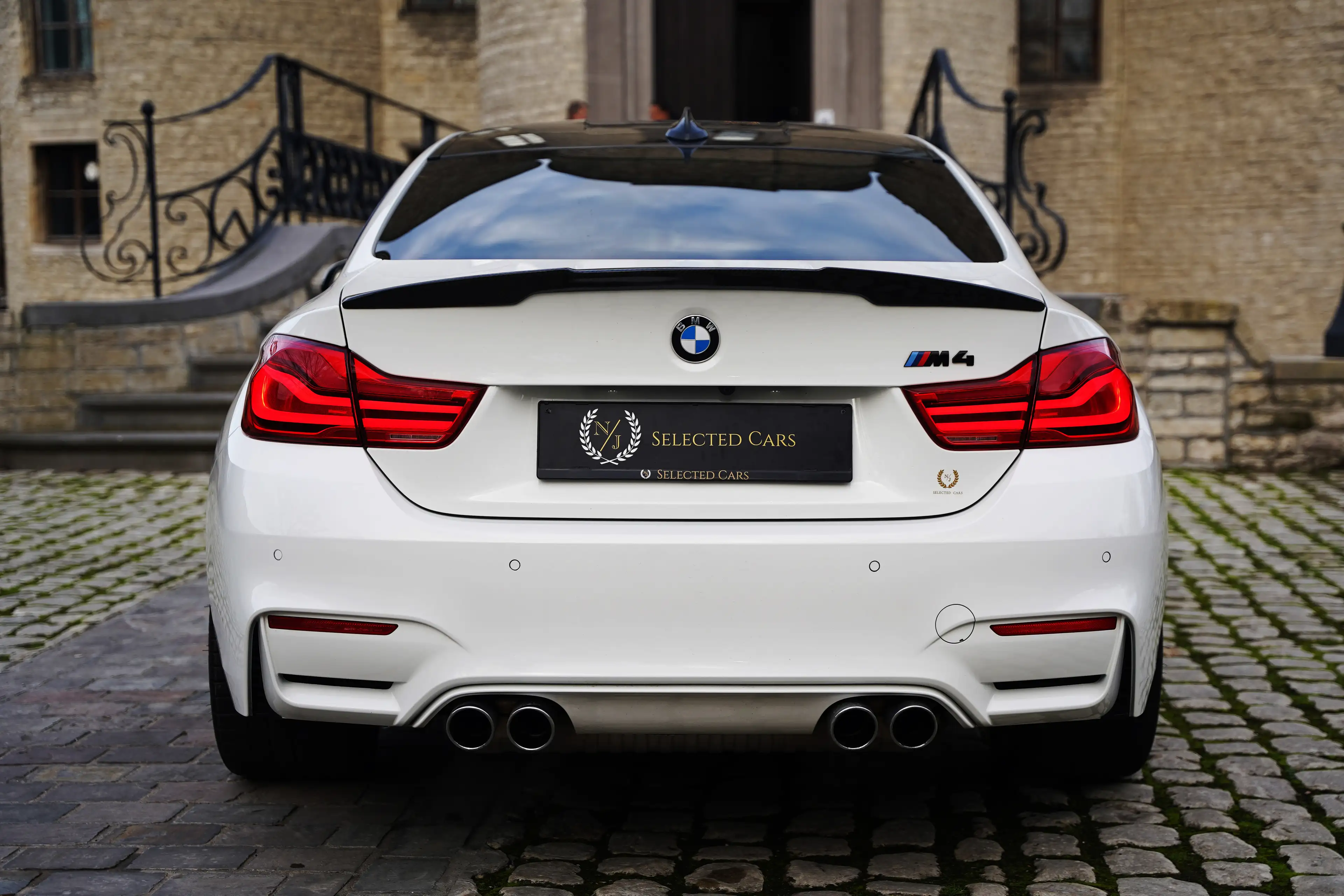 BMW M4 COMPETITION*PACK CARBON*HARMAN KARDON*HUD*SHADOW LINE — photo 4