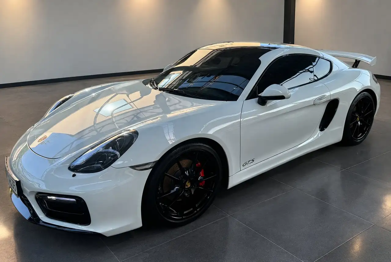 Porsche Cayman