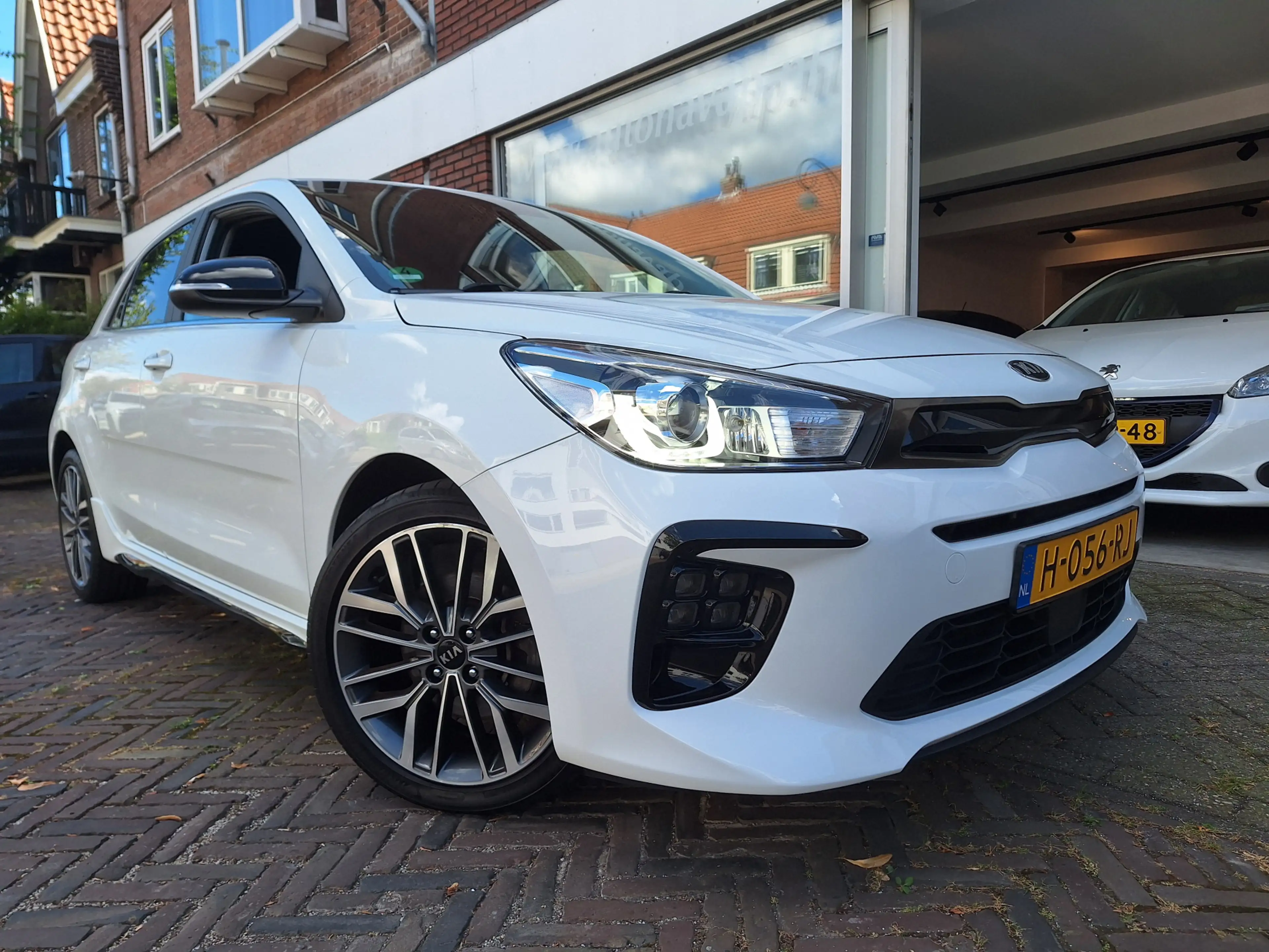 Kia Rio 1.0 TGDI GT-Line /Camera/Navi/Apple/Android/1e Eig — photo 9