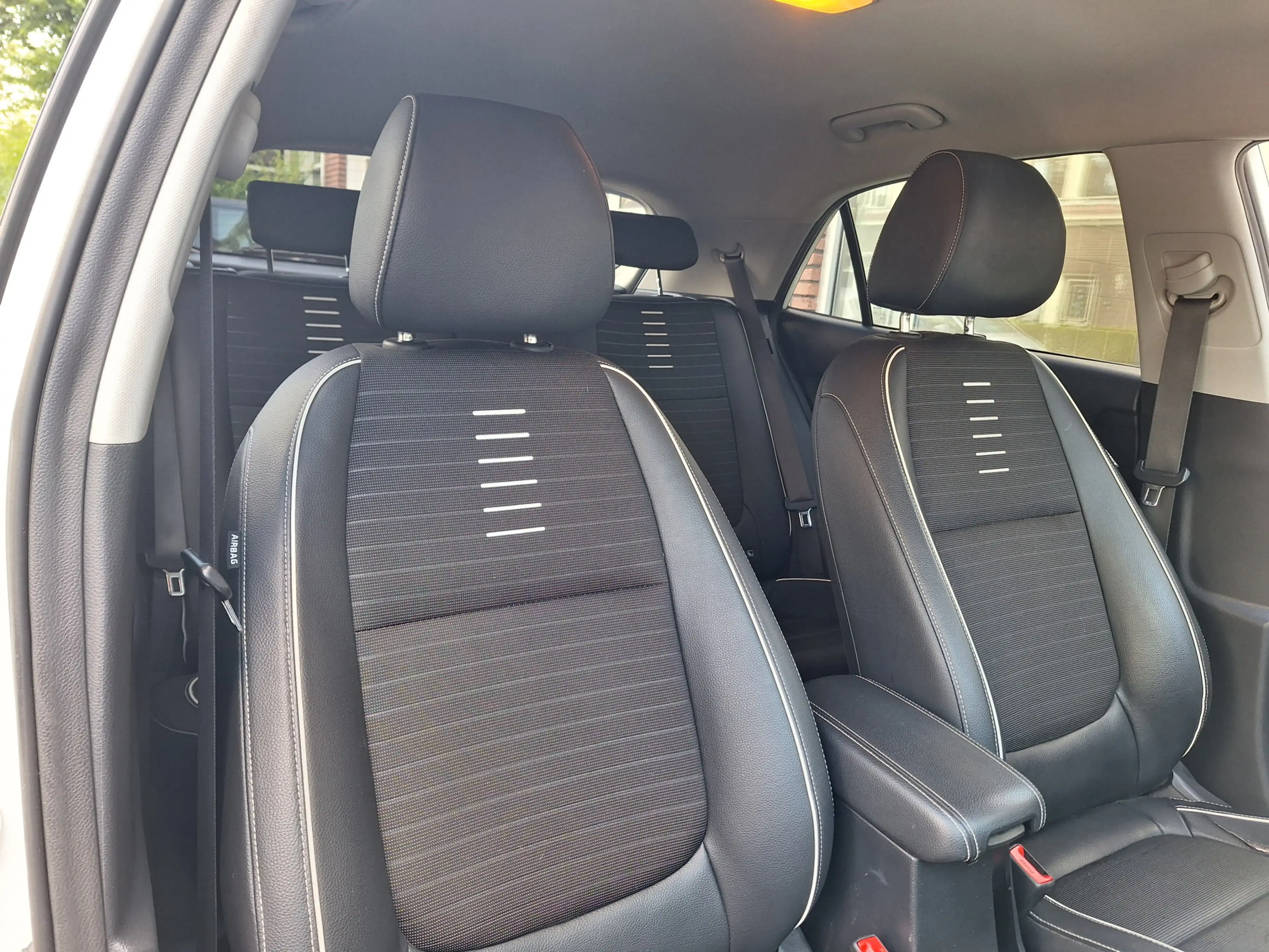 Kia Rio 1.0 TGDI GT-Line /Camera/Navi/Apple/Android/1e Eig — photo 24