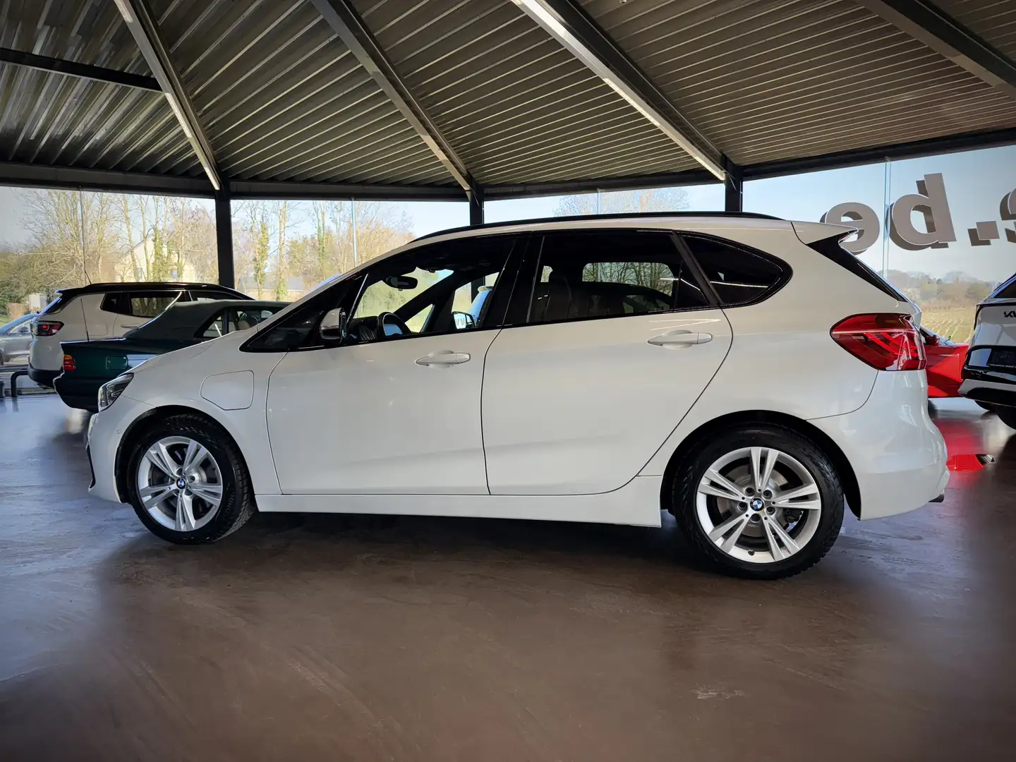 BMW 225 225xeA, Full historique BMW, Adaptative Led, H&K Blanco - 2