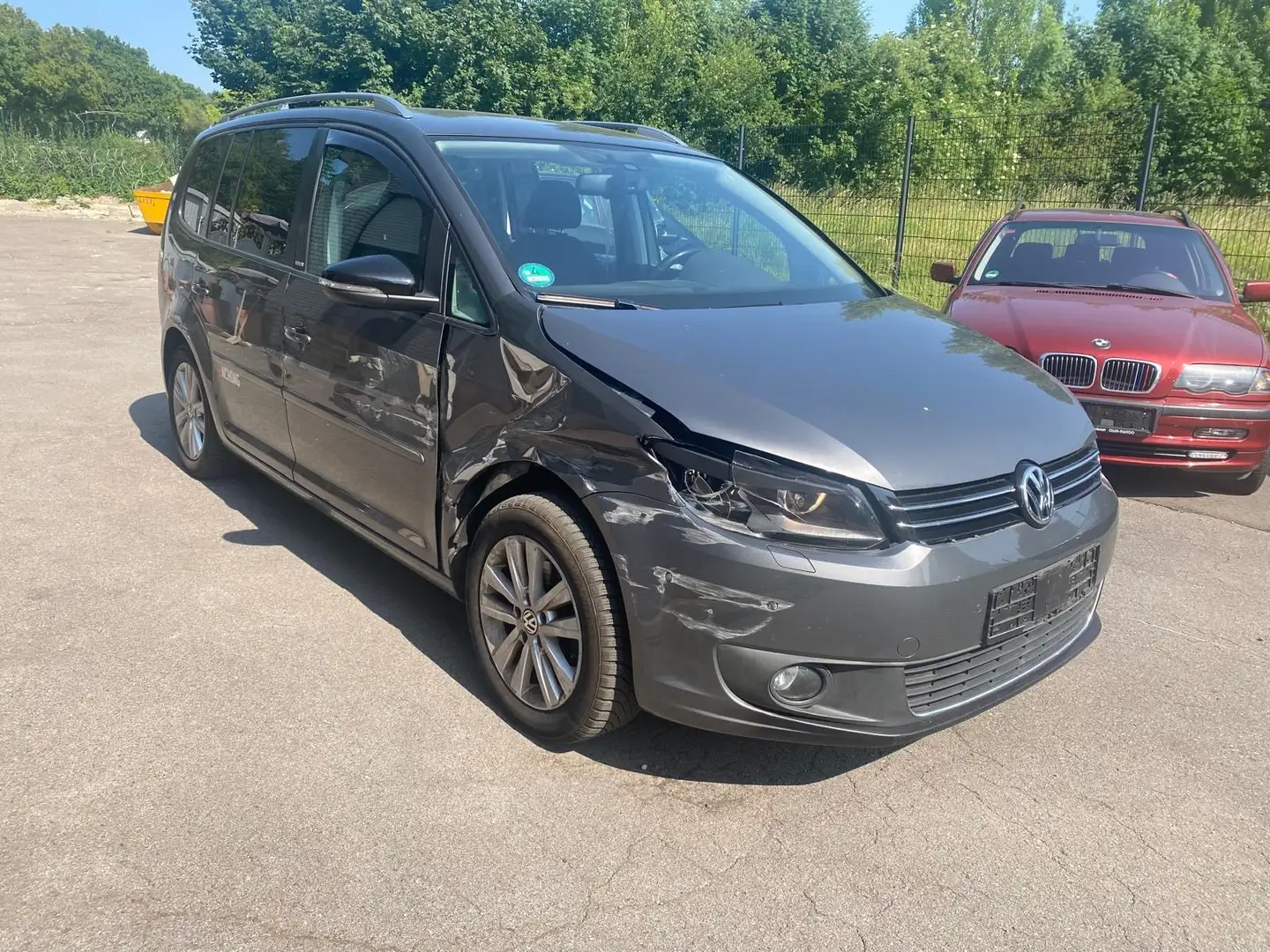 Volkswagen Touran Comfortline 7sitzer *UNFALL* Grau - 1