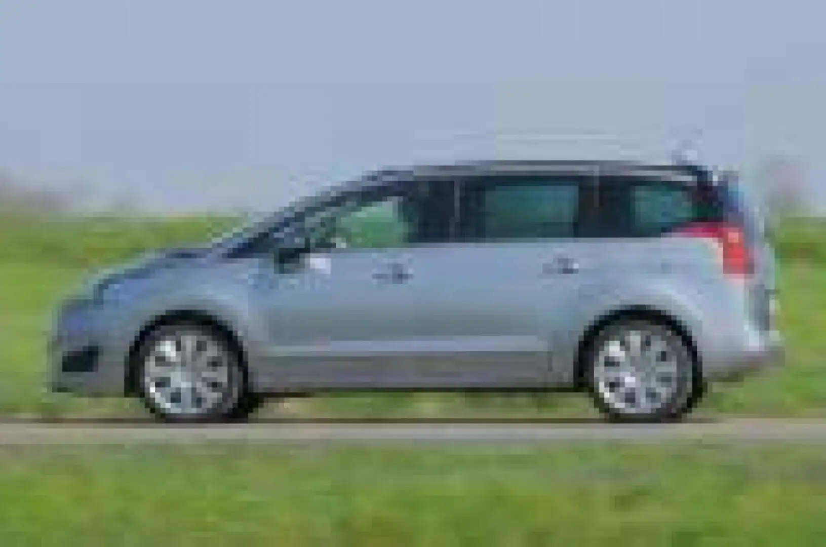 Peugeot 5008 BlueHDi 120 7 posti Grigio - 1