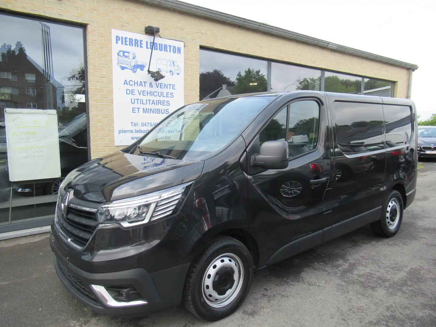 Renault Trafic L1H1 clim, navi cruise 14800€+tva/btw Noir - 1