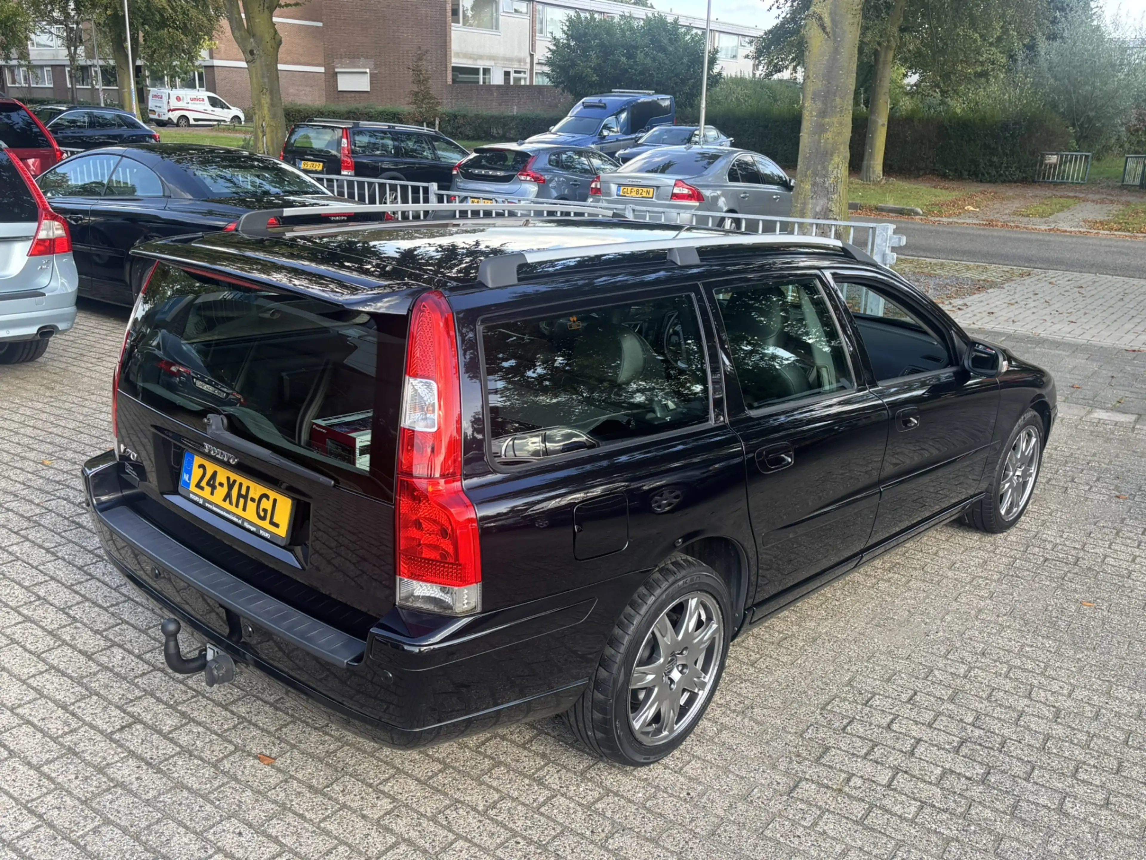 Volvo V70 2.4 Edition Sport Incl. €4000,- onderhoud! — photo 2