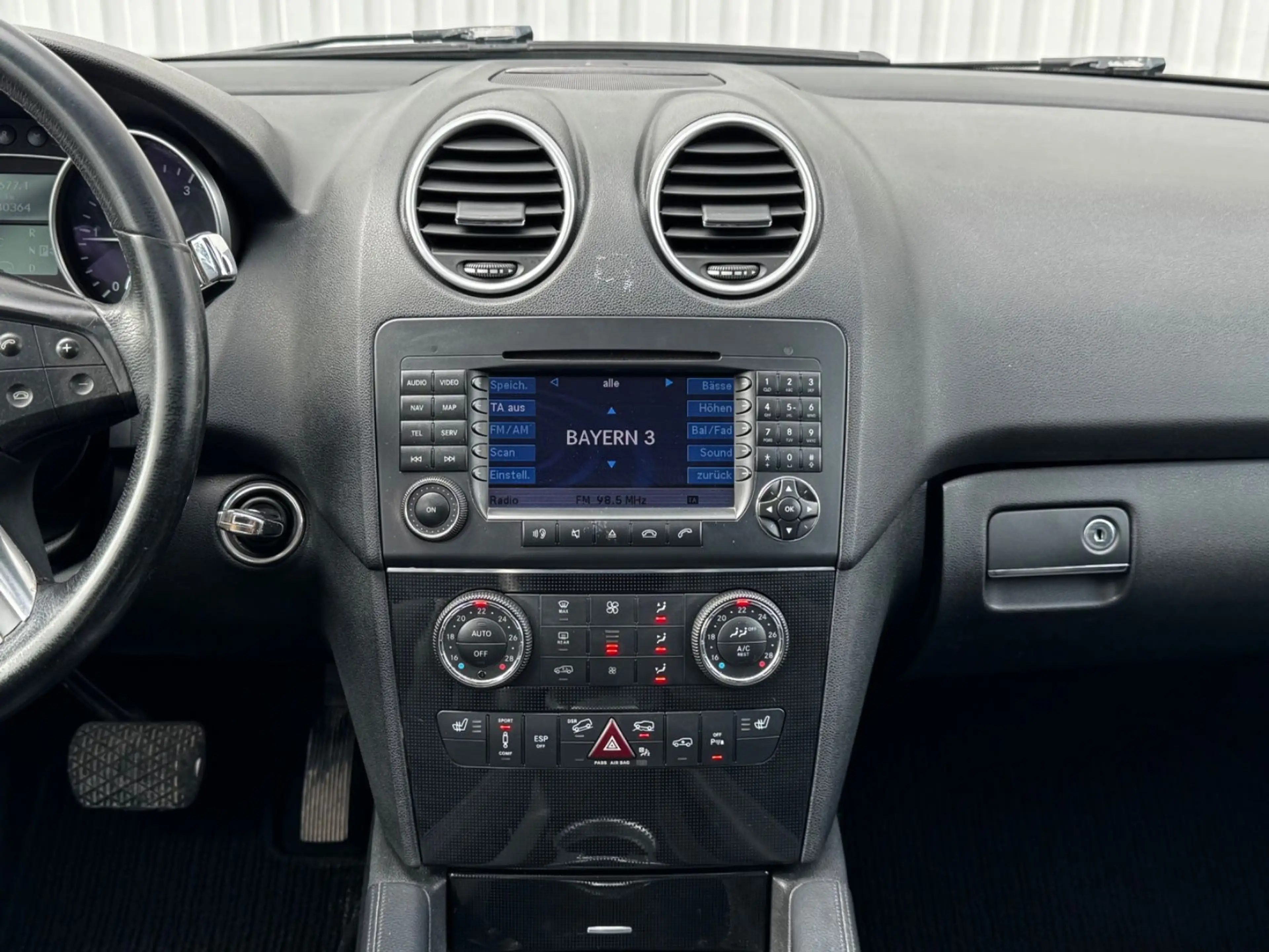 Mercedes-Benz ML 320 CDI 4Matic AMG Line H&K AHK Schiebedach — photo 12
