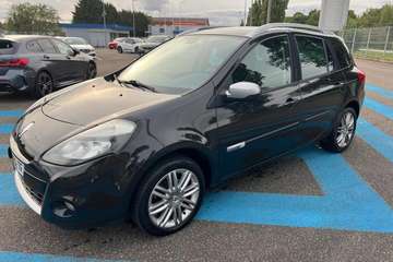 Vente a pro  : Clio Estate TCe - 100  Expression Clim
