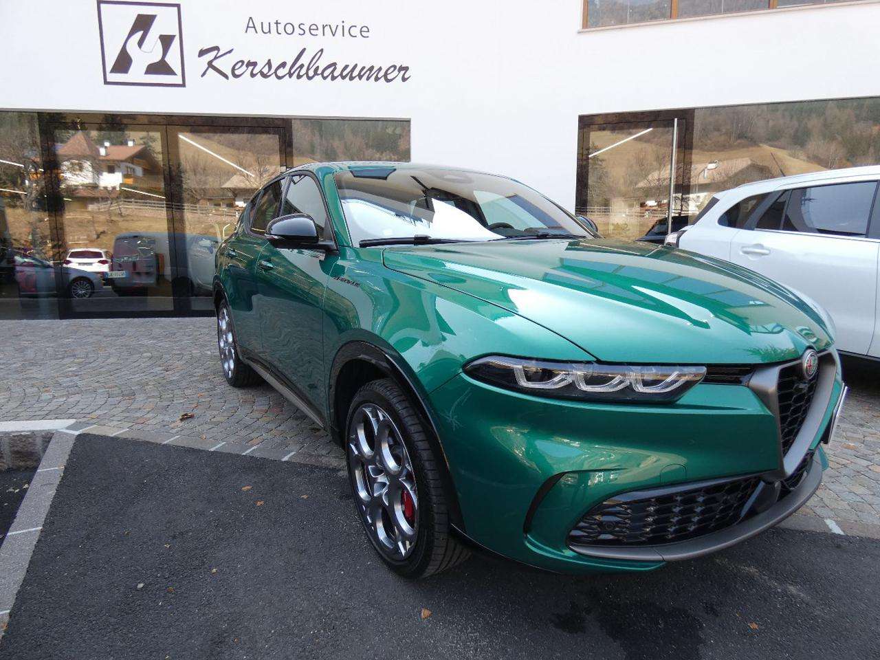 Alfa Romeo Tonale 1.3 280CV PHEV AT6 Q4 Speciale