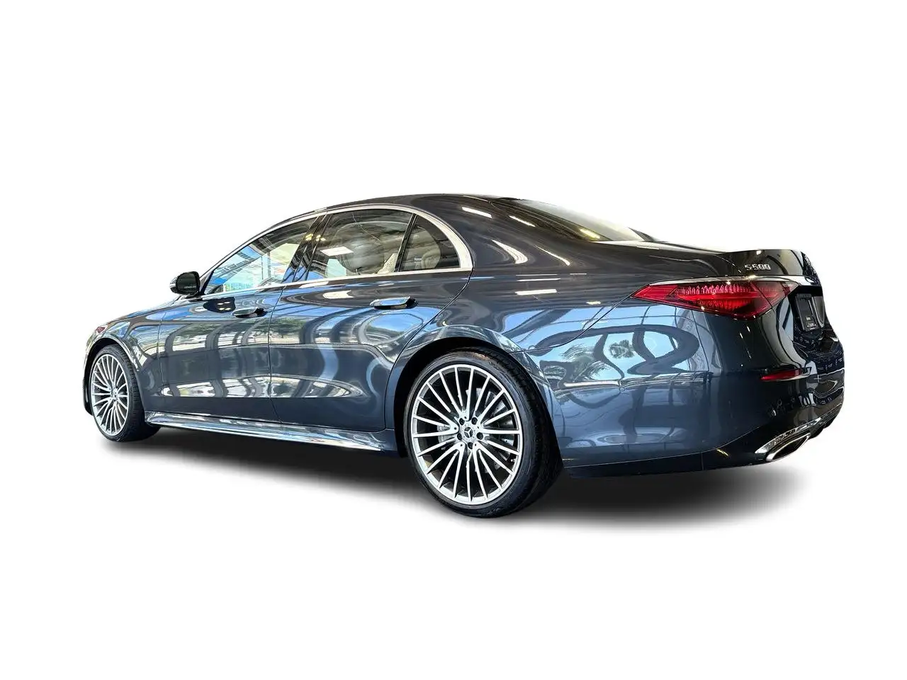 Mercedes-Benz S-Class снимка Mercedes-Benz S-Class
