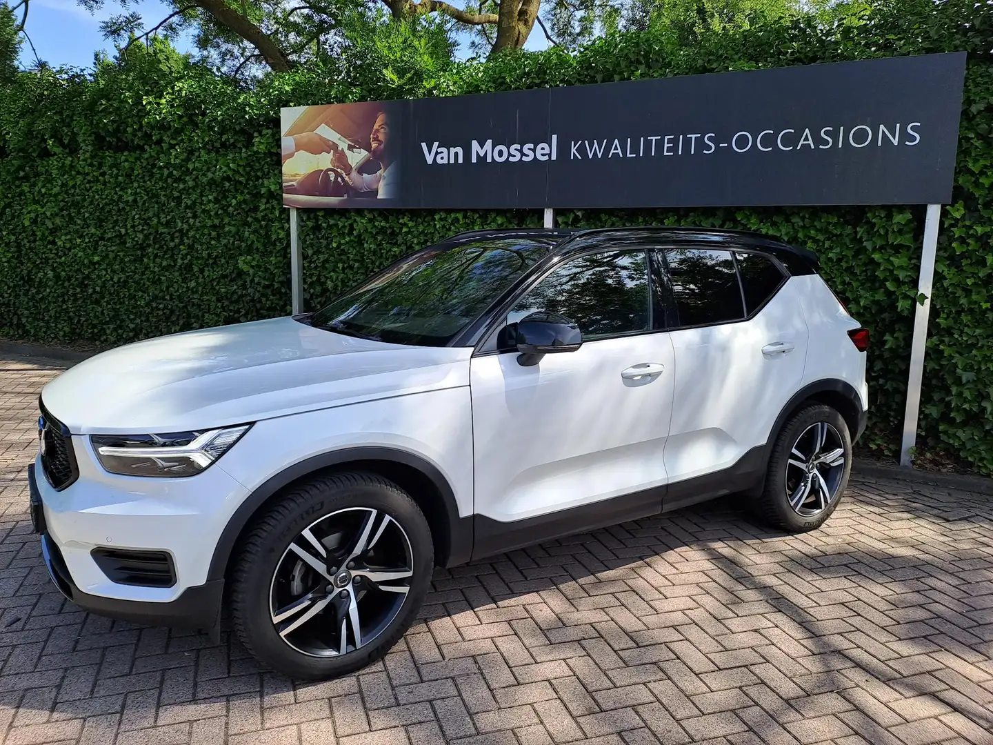 Volvo XC40 1.5 T3 R-Design | PANO-SCHUIFDAK | NAVIGATIE | CAM Blanc - 2