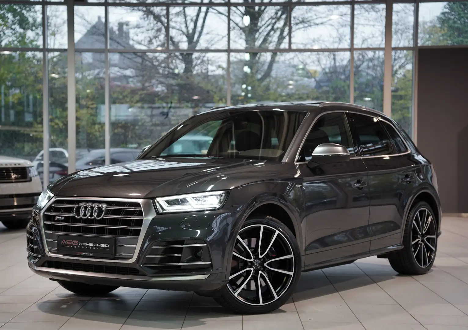Audi SQ5 3.0 TDI q. *Pano *AHK *ACC *Kamera *Virtual Grau - 1