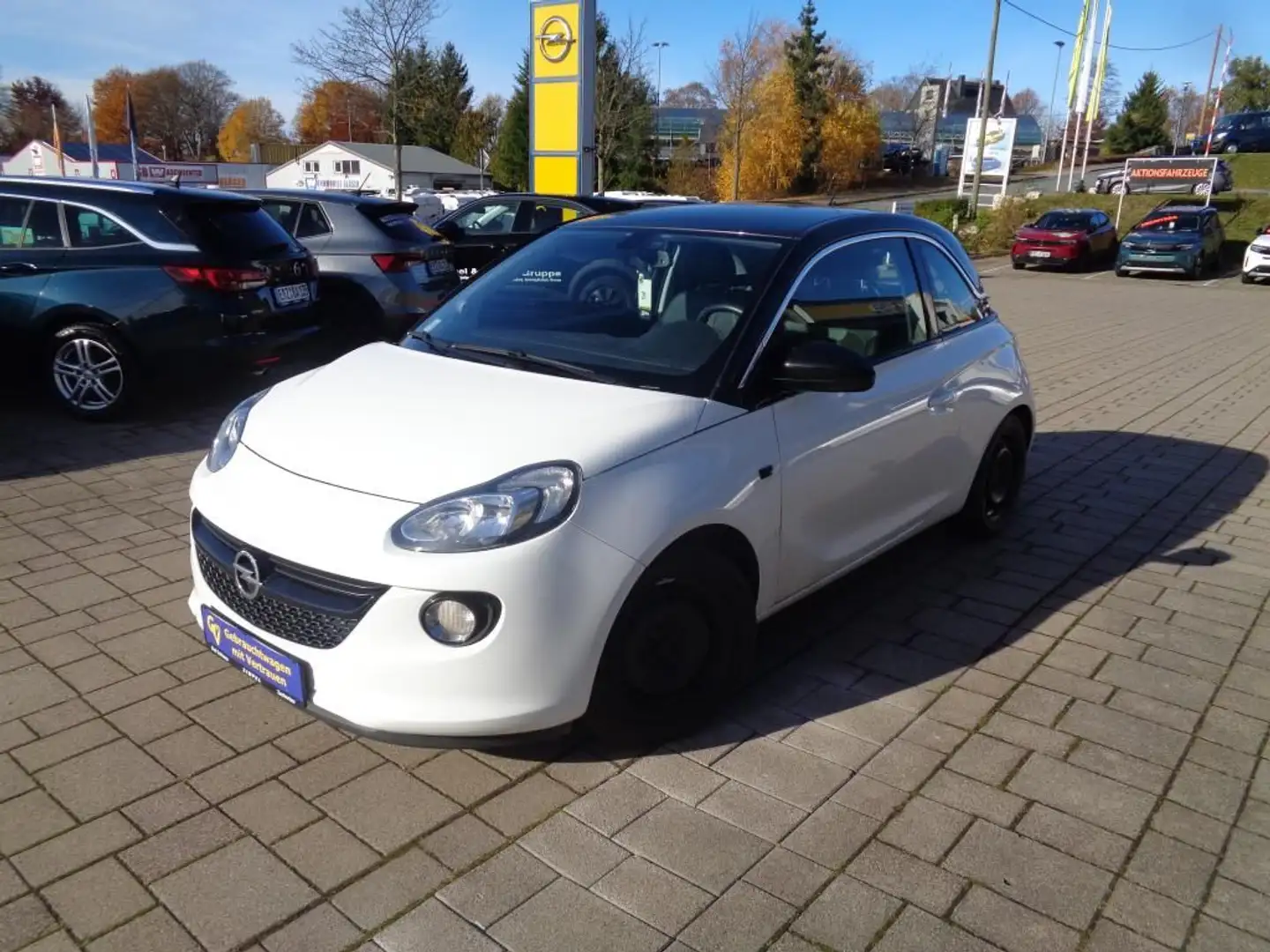 Opel Adam 1.4 Klimaanlage+Sitzheizung+Lenkradheizung Weiß - 1