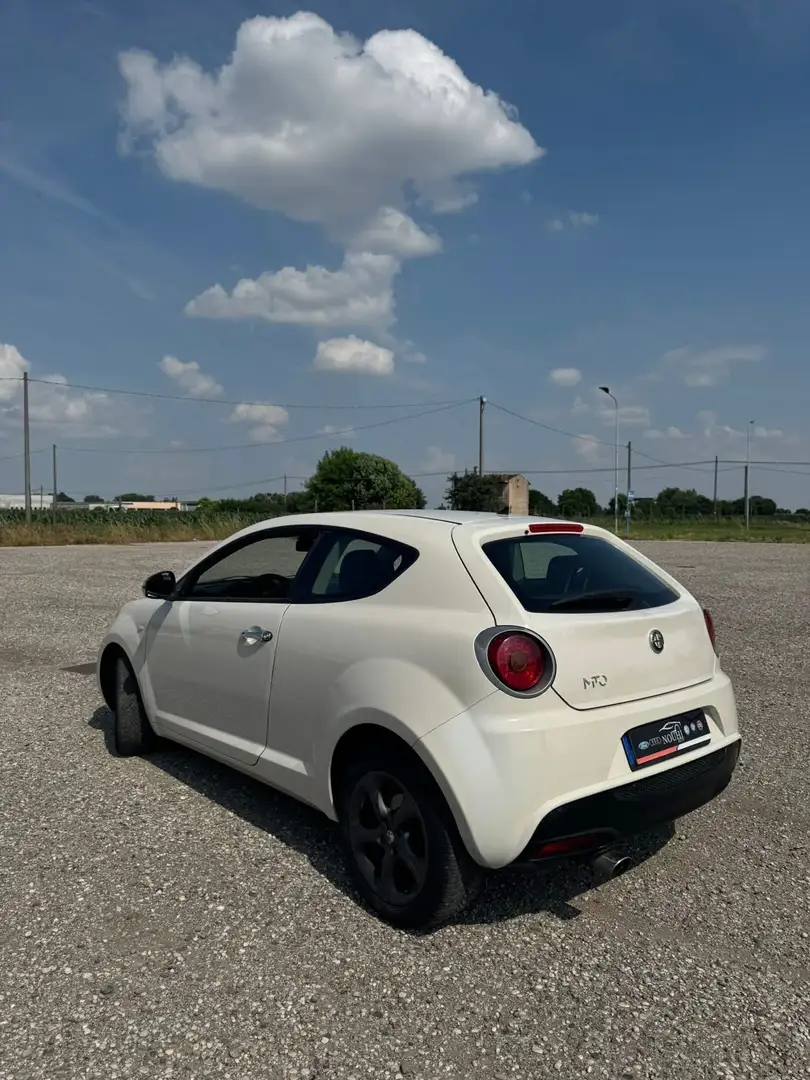 Alfa Romeo MiTo 1.4 Junior BlackLine Collection 78cv Beige - 1