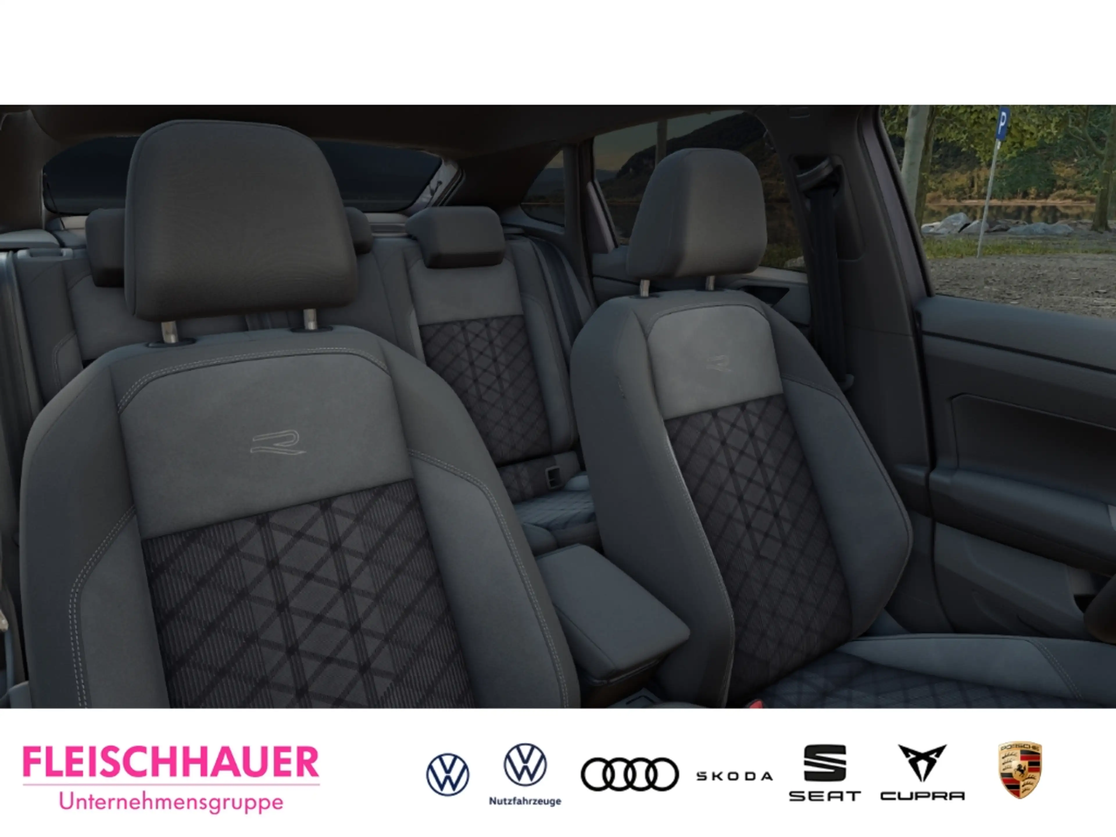 Volkswagen T-Roc 1.5 eTSI R-Line AHK BLACK-STYLE IQ.DRIVE 20''-ALU — photo 11